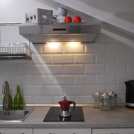 2-Tourist House Bologna-Altavista - Self Check-In Apartment Екстериор снимка